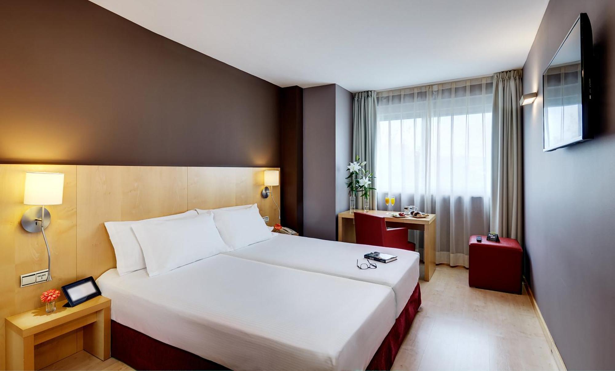Hotel Sercotel Portales Logroño Zewnętrze zdjęcie