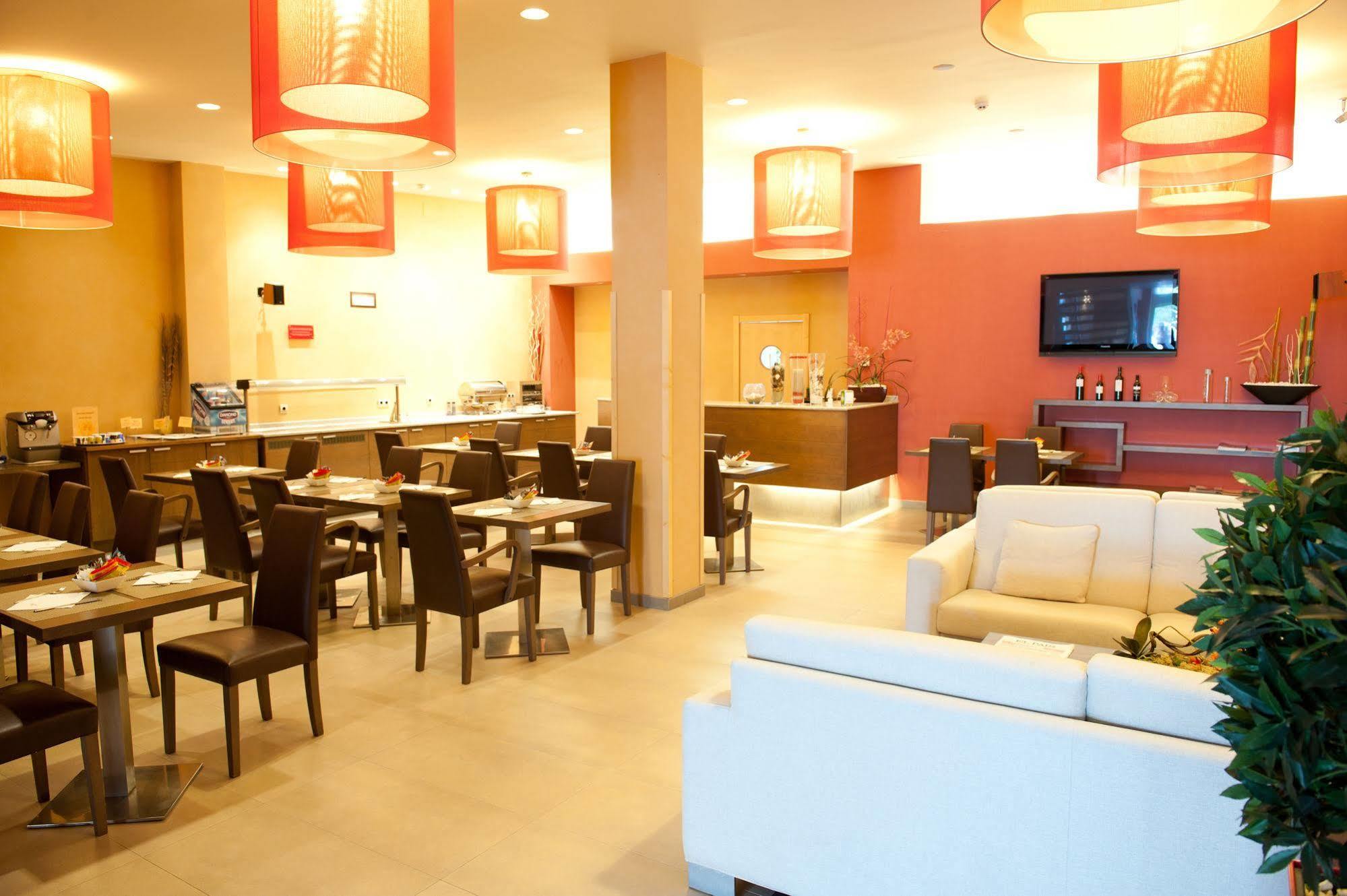 Hotel Sercotel Portales Logroño Zewnętrze zdjęcie